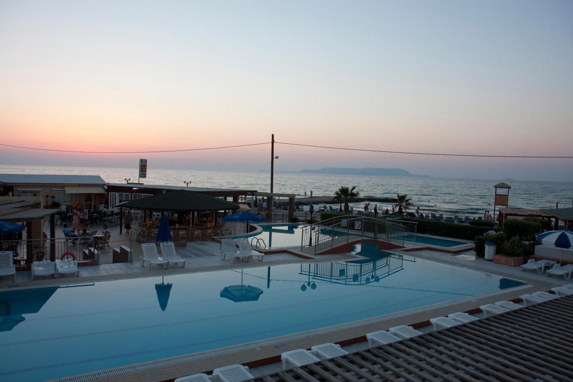 Astir Beach Hotel Goúves Eksteriør bilde